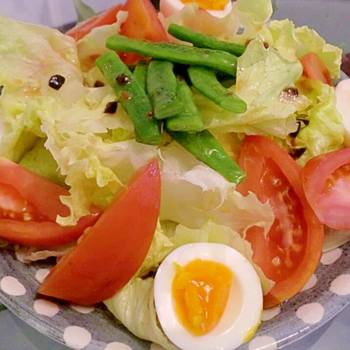 インゲン・トマト・茹で卵のサラダ